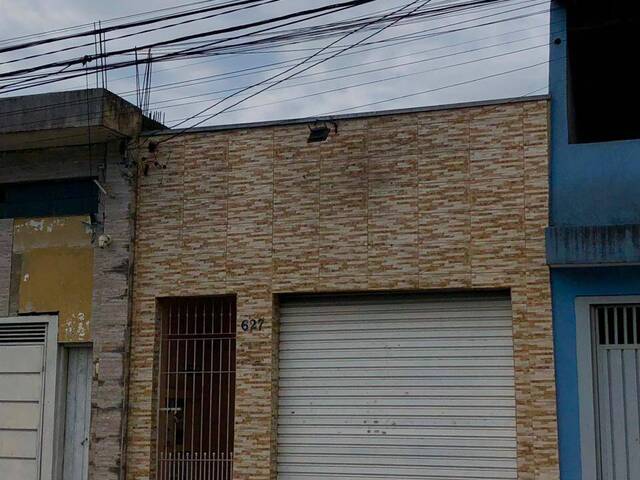 #666 - Casa para Venda em Carapicuíba - SP