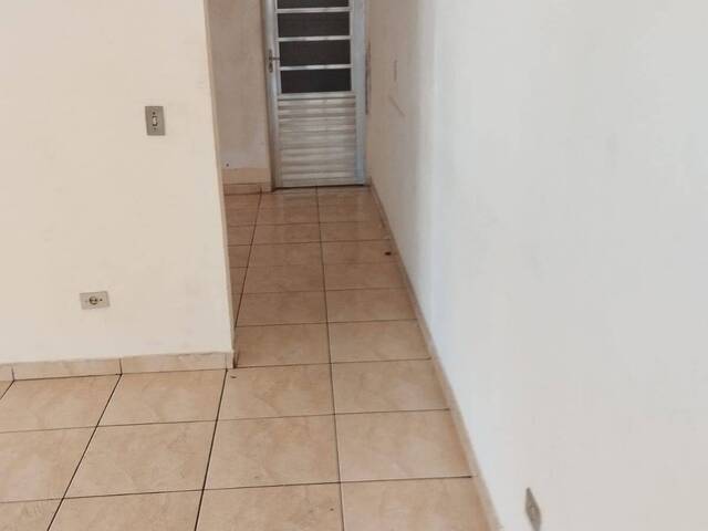 #750 - Casa para Locação em Carapicuíba - SP - 3