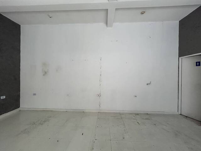 #782 - Casa para Locação em Carapicuíba - SP