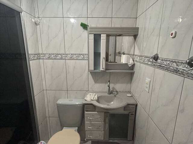 Apartamento para Venda em Carapicuíba - 4