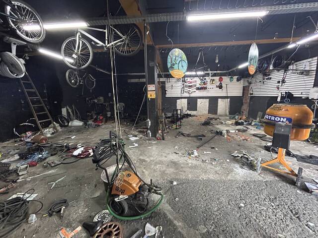 #805 - Salão Comercial para Locação em Carapicuíba - SP - 3