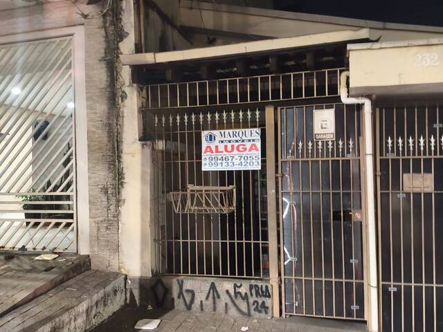 #810 - Casa para Locação em Carapicuíba - SP